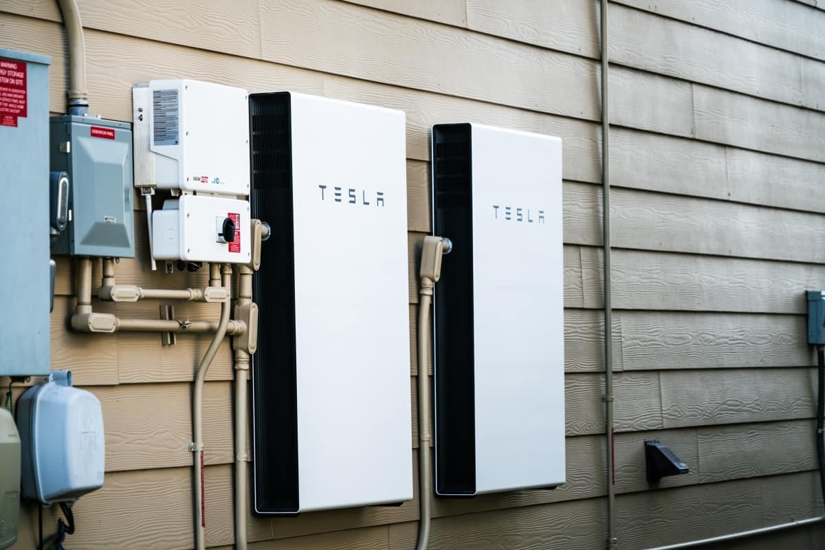 Tesla pode abrir fábrica de baterias domésticas na Índia