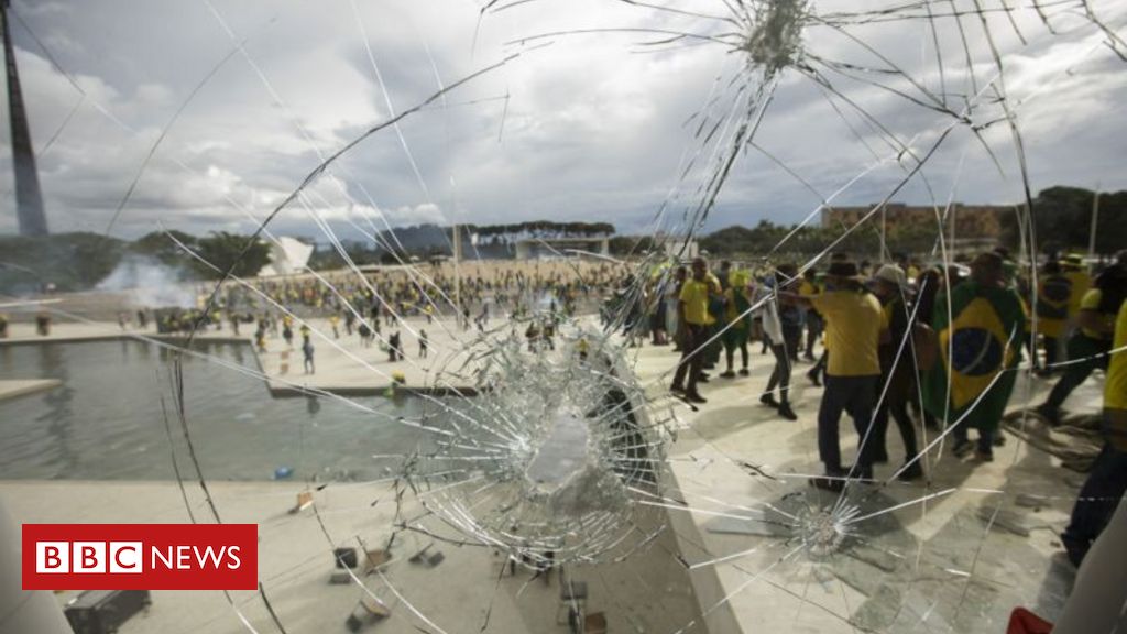 Ataques de 8 de janeiro: as perguntas ainda sem respostas um ano depois