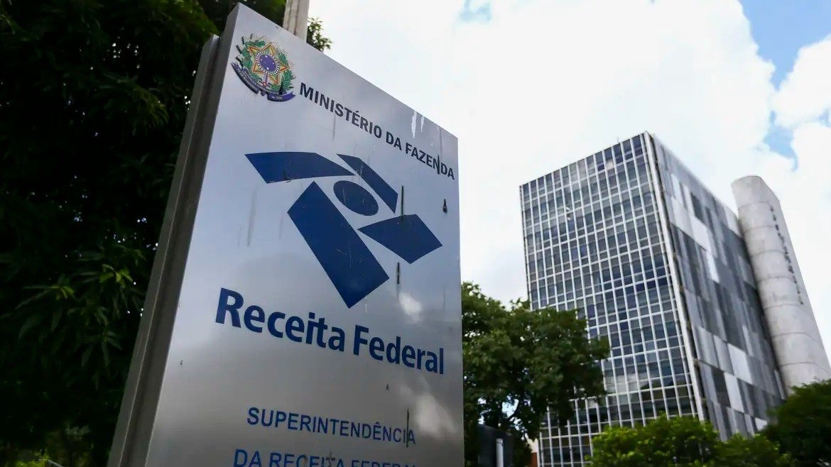 Receita Federal publica regras no Imposto de Renda 2024; veja quem deve declarar  - Notícias