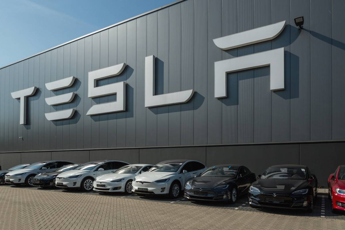 Tesla planeja desenvolver data center na China